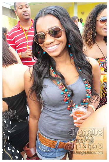 vale_bfast_party_2011_part1-053