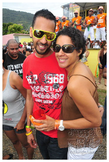 vale_bfast_party_2011_part1-072