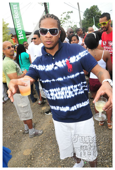 vale_bfast_party_2011_part1-075