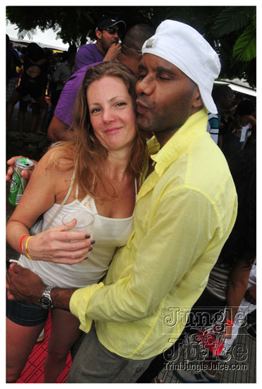 vale_bfast_party_2011_part1-172