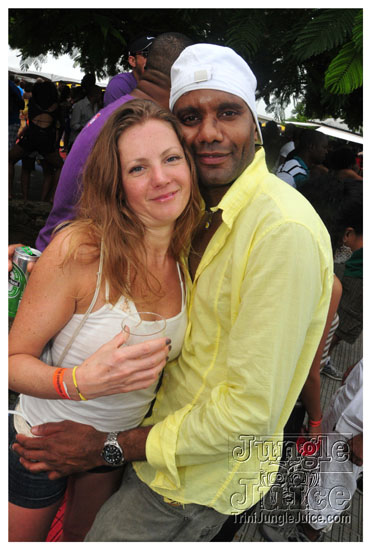 vale_bfast_party_2011_part1-173