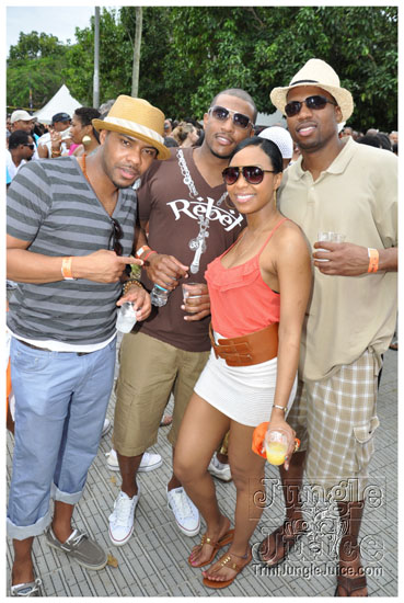 vale_bfast_party_2011_part2-046