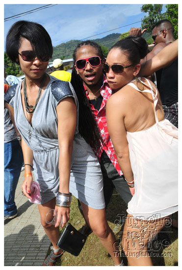 vale_bfast_party_2011_part3-017