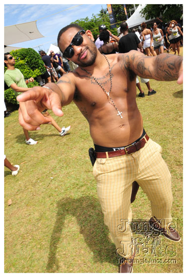 vale_bfast_party_2011_part3-165