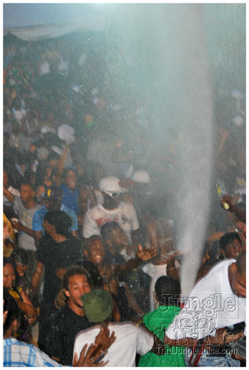 wet_fete_jul30-042