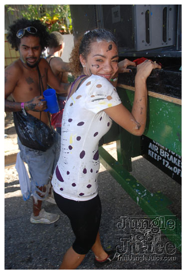 whyte_angels_jouvert_2011-020