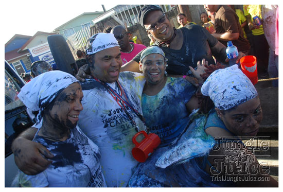 whyte_angels_jouvert_2011-027