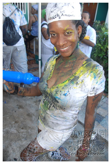 whyte_angels_jouvert_2011-101