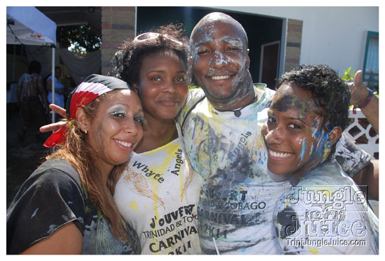 whyte_angels_jouvert_2011-117