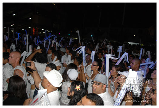 wicked_in_white_2011-016