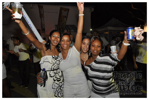 wicked_in_white_2011-024