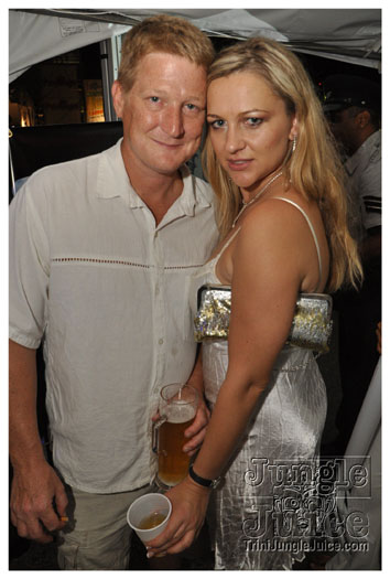 wicked_in_white_2011-030