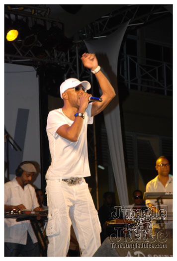 wicked_in_white_2011-043