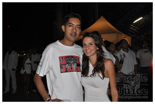 wicked_in_white_2011-045