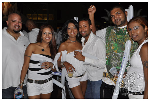 wicked_in_white_2011-087