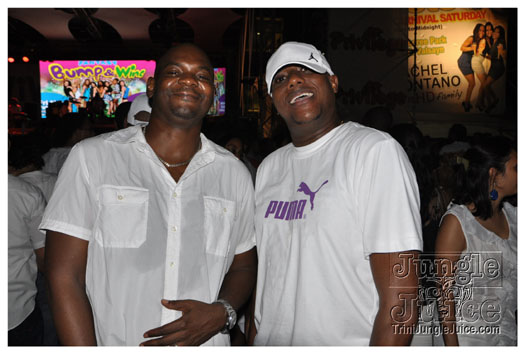 wicked_in_white_2011-095