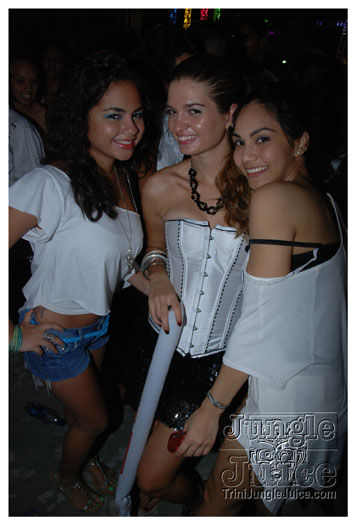 wicked_in_white_2011-096