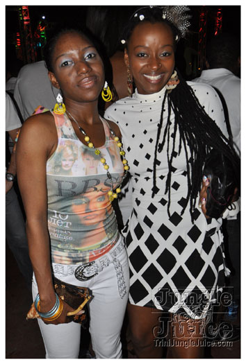 wicked_in_white_2011-097