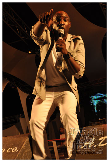 wicked_in_white_2011-122