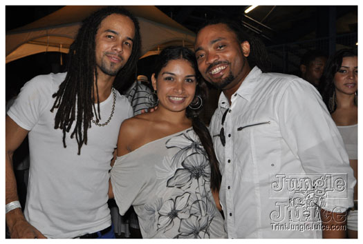 wicked_in_white_2011-141