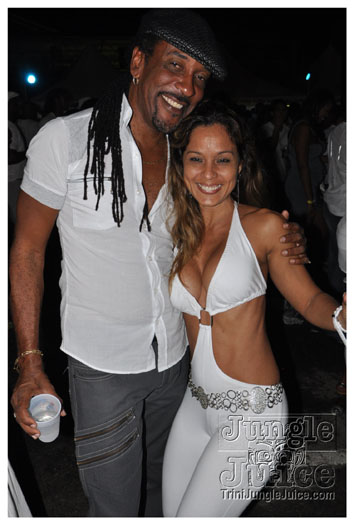 wicked_in_white_2011-146