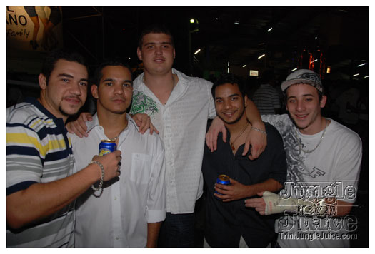 wicked_in_white_2011-156