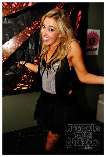 1930s_gold_diggers_oct1-011