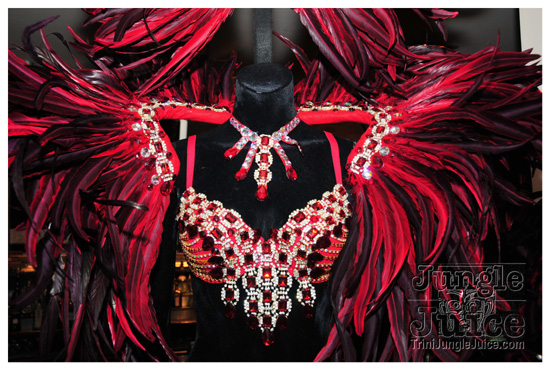 bachanal_mas_bandlaunch_2011-016