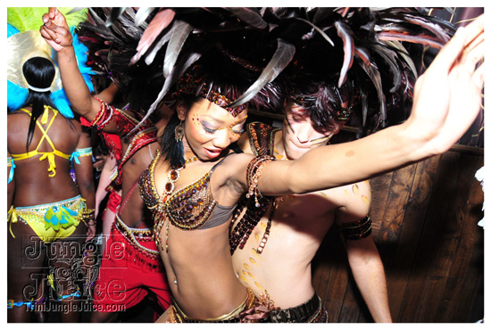 bachanal_mas_bandlaunch_2011-085