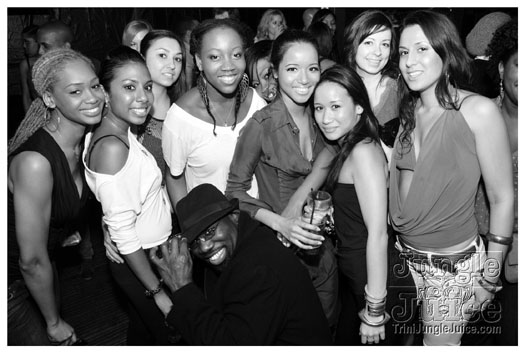 de_warm_up_session_2011-016