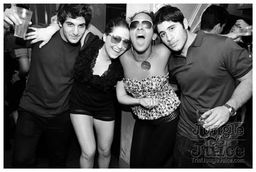 de_warm_up_session_2011-060