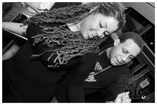 de_warm_up_session_2011-070