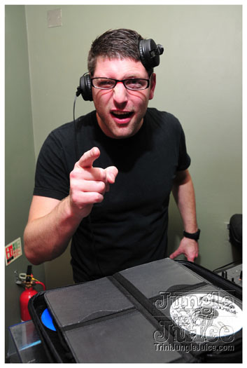 pearl_harbour_love_war_jan29-168