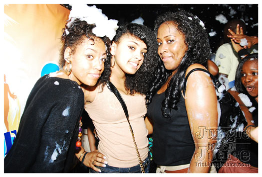 poison_wet_fete_2011-069