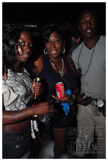 poison_wet_fete_2011-095