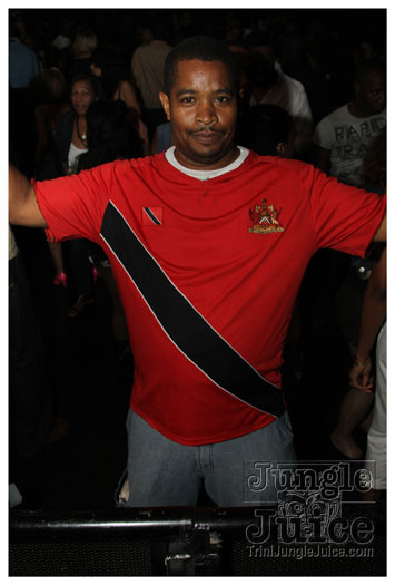 poisonuk_international_dj_splash_aug27-011