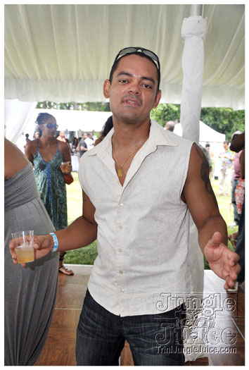 indigo_2011_jun26_pt1-092