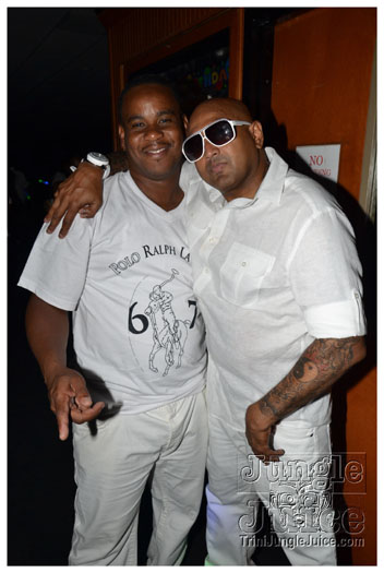 13th_annual_wear_white_may27-002