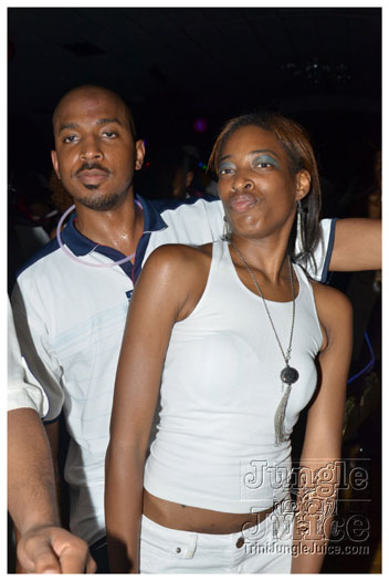 13th_annual_wear_white_may27-011