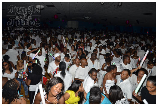 13th_annual_wear_white_may27-075