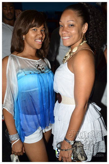 13th_annual_wear_white_may27-091