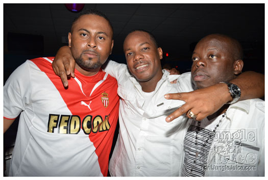 13th_annual_wear_white_may27-107