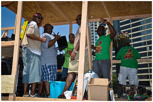 atl_carnival_parade_2012_pt1-004