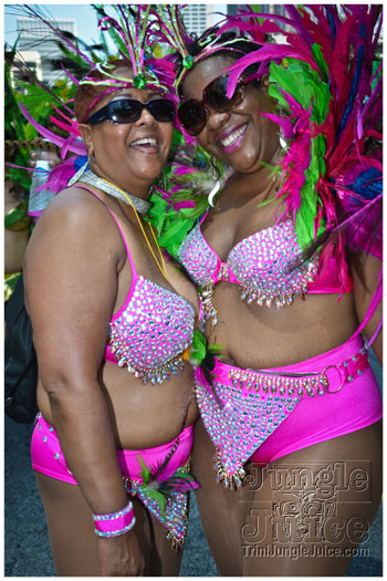 atl_carnival_parade_2012_pt1-013