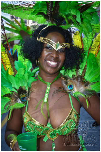atl_carnival_parade_2012_pt1-019