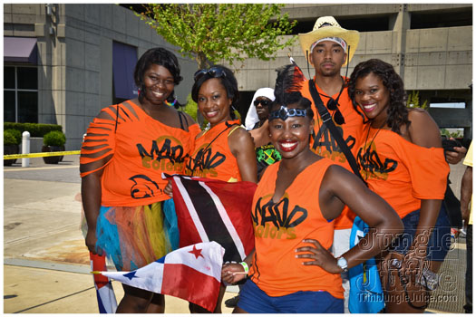 atl_carnival_parade_2012_pt1-036