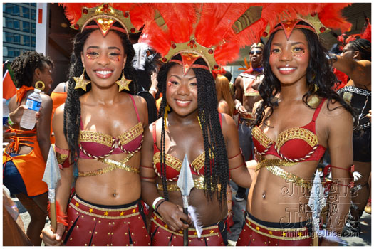 atl_carnival_parade_2012_pt1-047