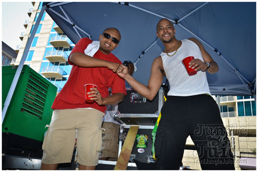 atl_carnival_parade_2012_pt1-052