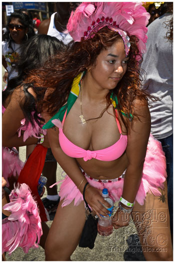 atl_carnival_parade_2012_pt1-066