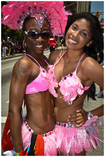 atl_carnival_parade_2012_pt1-069